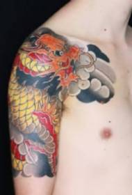 Tatuaxe de medio arco 9 deseños tradicionais de tatuaxe a medio corte