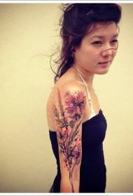 Tatuaje de flores de acuarela de ombreiro feminino