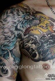 Kanto tsara tarehy sy mangatsiaka, tigra antsasa-manenjika ny tatoazy japoney miasa