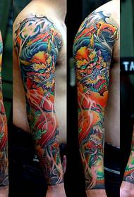 Immagine del tatuaggio del braccio del fiore di Raytheon