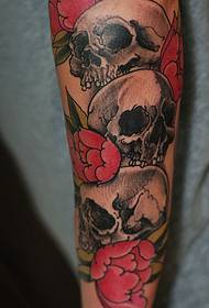Blomst med tatoveret personlighed tatovering med blomsterm tatovering