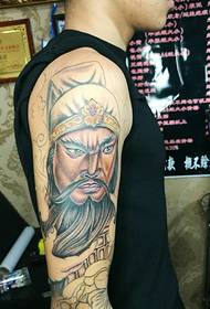 Mistari nzuri ya maua na yenye kupendeza ya mkono wa Guan Gong tattoo