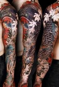 Tradisyonal na braso ng bulaklak: isang hanay ng mga floral tattoo tattoo sa lumang tradisyonal na istilo