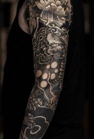 Gėlių rankos juodos pilkos spalvos tango liūto bijūno gėlių tatuiruotės modelis