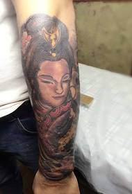 Cvjetna ruka, tradicionalni cvjetni uzorak tetovaža