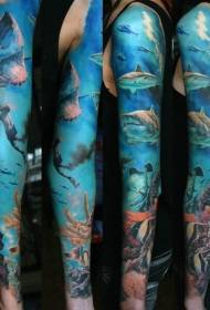 Caj npab zoo nkauj shark thiab nyiab loj hauv dej hiav txwv tattoo txawv