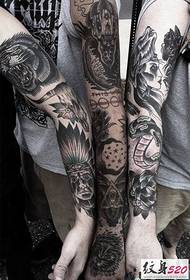 Do you want to have such a flower arm?