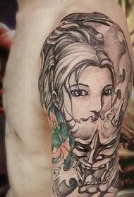Modello del tatuaggio del braccio del fiore combinato con Buddha