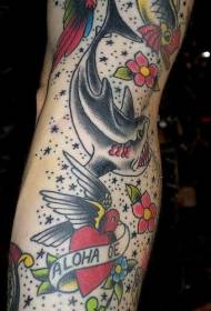 Patró de tatuatge animal de color braç flor