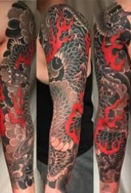 Японская традиционная большая татуировка с цветочным рисунком 9
