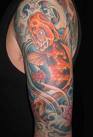 Чоловіча рука красиві татуювання кальмарів