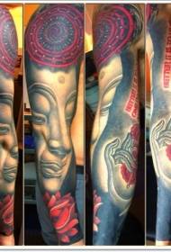 蓮のタトゥーパターンで仏像を描いた花腕