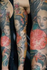Гүлді түрлі-түсті жапондық гейша және самурай маскасы татуировкасы