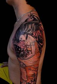 Modello di tatuaggio squisita per braccio ragazza fiore Scorpione