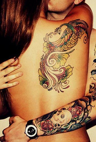 Foto di coppia di tatuaggi