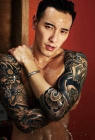Wang Yangming je dominantní květinový vzor paže tetování