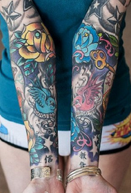 Classic unrestrained religious totem tattoo pattern