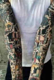 Skola stil europeiska och amerikanska sömmar blomma arm tatuering mönster