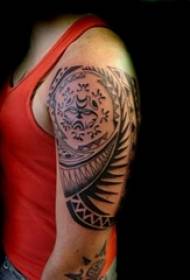 Lengan gadis lakaran hitam kreatif domineering corak bunga tato gambar lengan
