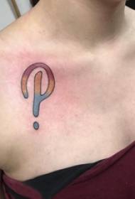 Flickor tatuering clavicle flickor på den benben färgade symbol tatuering bild