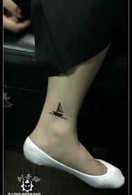 Mndandanda wa Ma tattoo a Mini Sailing pa Ankle