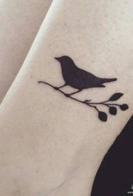 Paa Totem Bird Plant Itim na Maliit na Sariwang Sariwang Tattoo