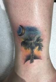 tatuaż stopy piszczelowej kostka sportowca na księżycu i zdjęcia tatuażu dużego drzewa