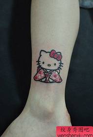 pėdos kačiuko kačių tatuiruotės modelis