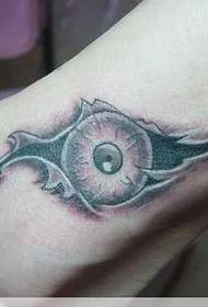 Patrón de tatuaxe de ollos espidos europeos