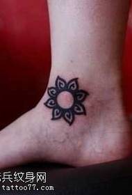 maleolo totema suno tatuaje ŝablono