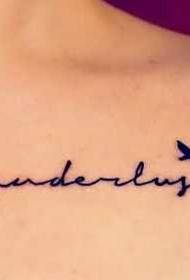 Tatuaggio di clavicola un altro modello di tatuaggio di tentazione