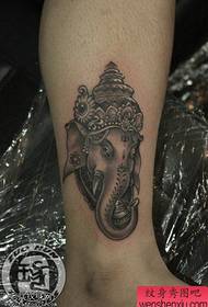 maleolo-simila dio-tatuaje