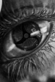 tatuajes de ojos grises negros muchos diseños de tatuajes de ojos brillantes y piadosos 90587- Patrón de tatuaje de ojo 10 patrones de tatuaje de ojo misteriosos y realistas