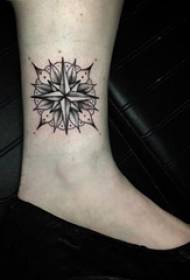 Caviglia Van Gogh tatuaggio ragazza sulla foto tatuaggio vaniglia nera
