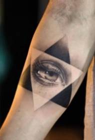 Un conxunto de deseños de tatuaxes con temas oculares