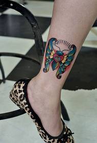 足首の代替色の蝶