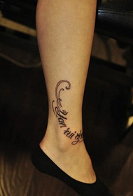 modèle de tatouage anglais corps de fleur