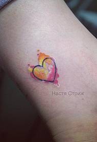 Jalka pieni raikas ja ihana rakkaus splash ink -tatuointikuvio
