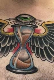 tatuaggi di aquila di colore sotto la clavicola tatuaggi di aquila di colore