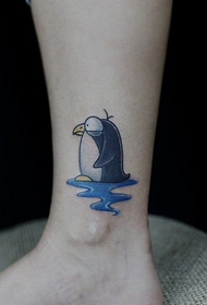 meng pinguinu di tatuaggio di cheville