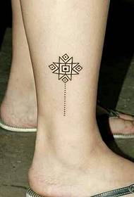 lepa majhna tetovaža gležnja 90298 - majhen in lep gleženj sanskritska tetovaža