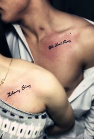 simpleng tattoo ng English couple sa gilid ng pattern ng collarbone