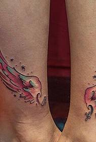пар loversубовници шема на тетоважи со крилја