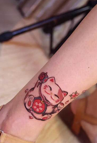 enkel schattig schattig geluk kat tattoo patroon