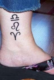 12 символов татуировки символа созвездия лодыжка на черном символе татуировки символа созвездия