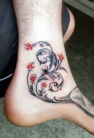 tatuaggio di totem di vite moda piede