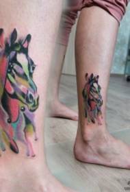 Modello di tatuaggio del cavallo di colore inchiostro inchiostro Europa e America del piede