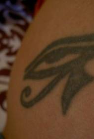 Modello di tatuaggio nero occhio Horus