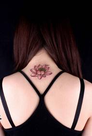 dievča krk sexy čerstvý lotos krásne tetovanie obrázok