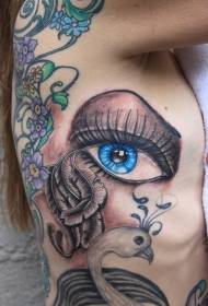 გვერდითი ნეკნები რეალისტური gorgeous ლურჯი დიდი თვალების tattoo ნიმუში